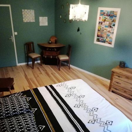 Un Nid Pour La Nuit, Chambres D'Hotes Saint-Gery  Ngoại thất bức ảnh